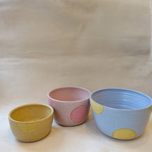 Load image into Gallery viewer, Nesting Bowl Set