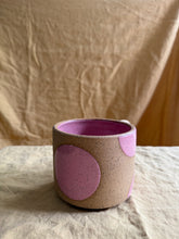 Load image into Gallery viewer, Raw clay with Dots mug in Pink