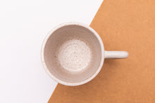 Load image into Gallery viewer, Sienna dot mug