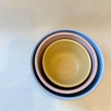 Load image into Gallery viewer, Nesting Bowl Set

