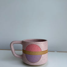 Load image into Gallery viewer, Pink reflection mug
