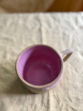 Load image into Gallery viewer, Raw clay with Dots mug in Pink
