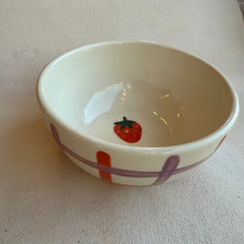 Load image into Gallery viewer, Picnic soup Bowl
