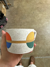 Load image into Gallery viewer, Small reflection mug
