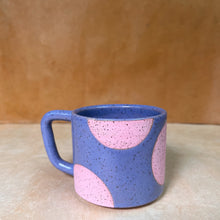 Load image into Gallery viewer, Purple with Coral dots mug
