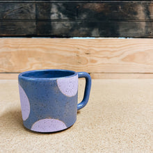 Load image into Gallery viewer, Discounted purple dot mug
